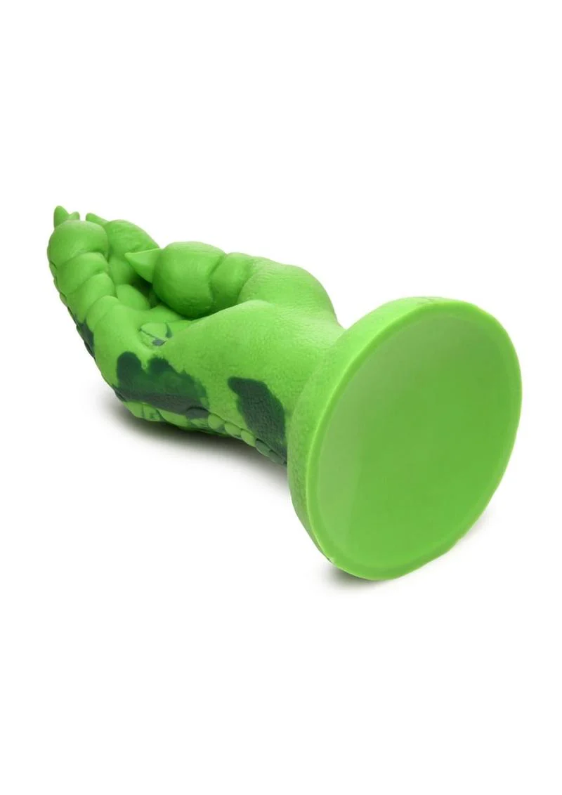 Reptilian Claw Fisting Dildo - Image 3